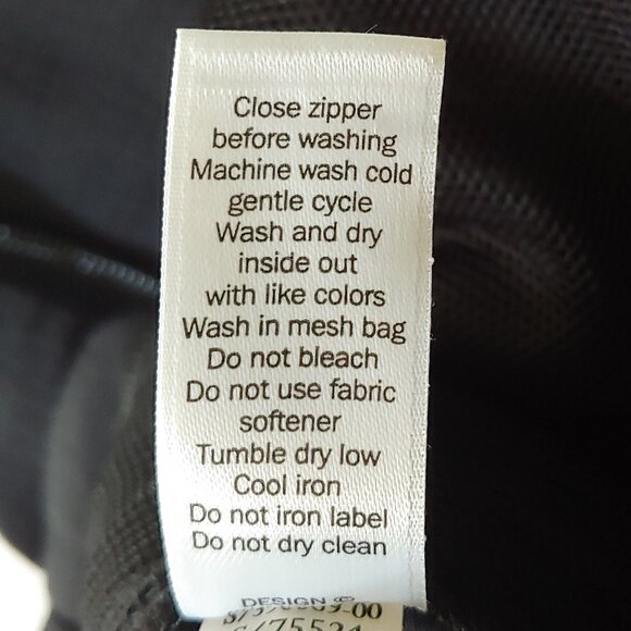 ATHLETA Black Cargo Trekkie Women Shorts Size 2 - Picture 9 of 11